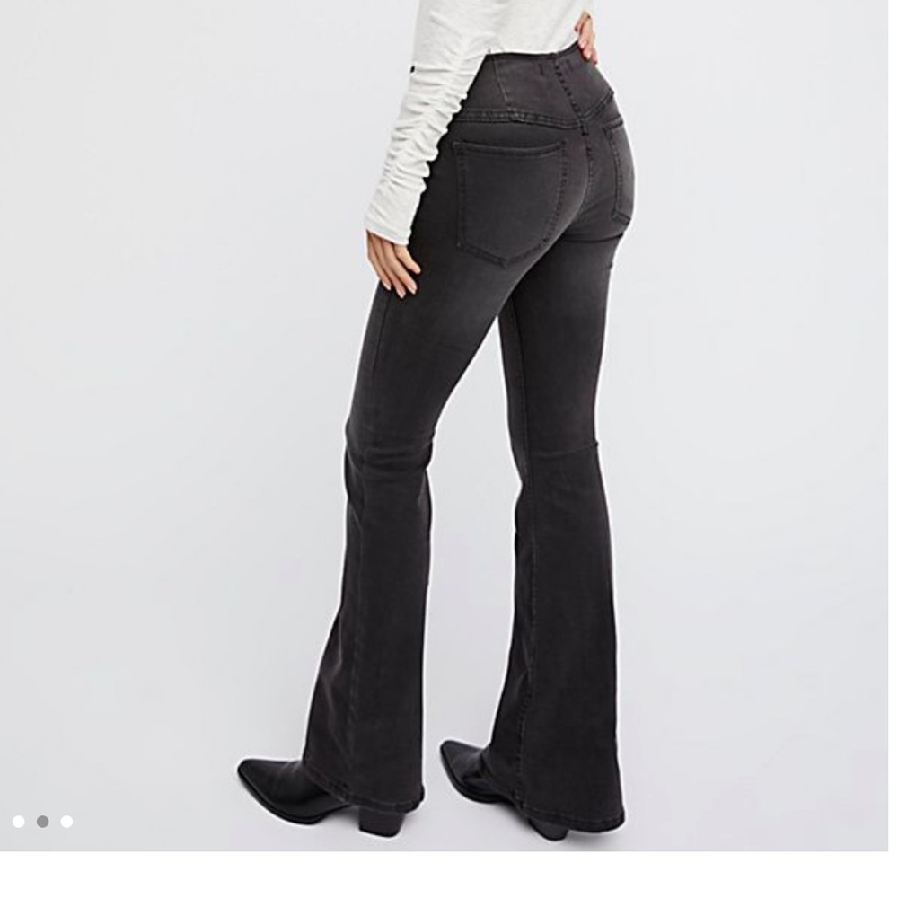 FREE PEOPLE - Penny Full-On Flare Jeans